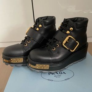 Prada Black Platform lace up boots 37.5